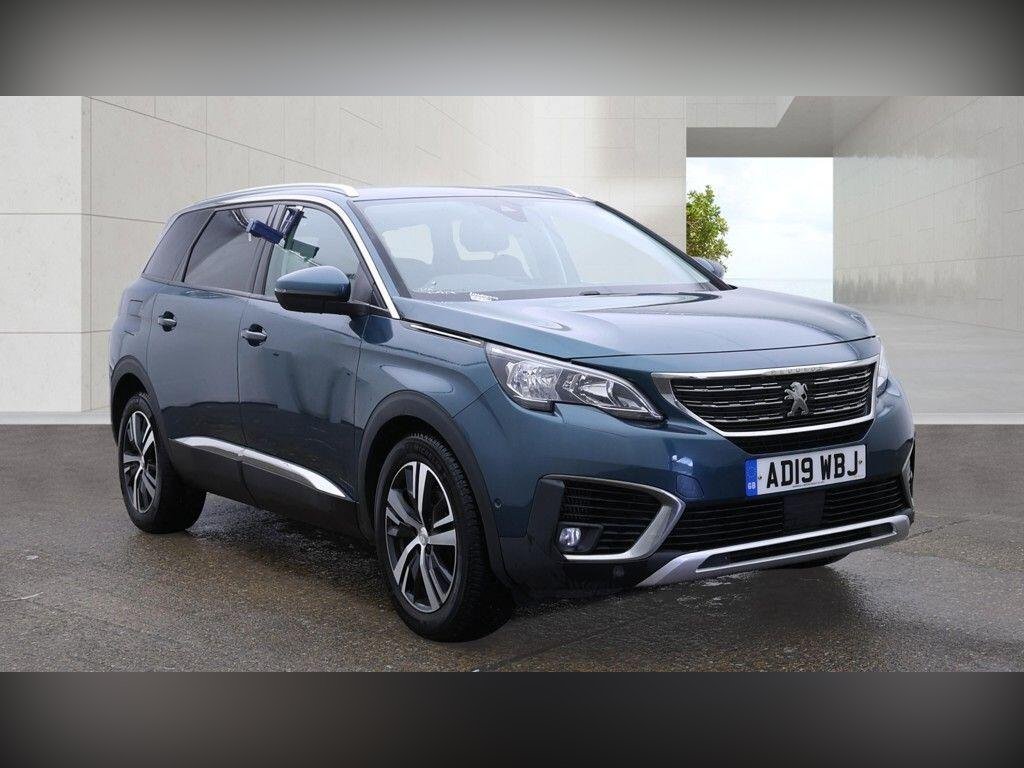 2019 Peugeot 5008